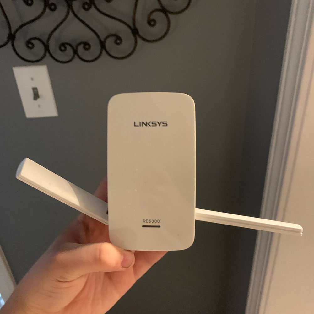 Wi-Fi extender - Picture 2 of 2